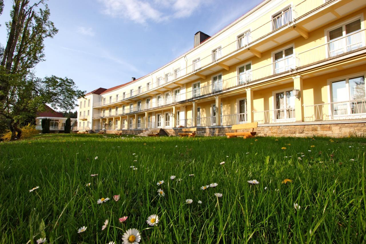 Akzent Hotel Am Burgholz Tabarz Exterior photo